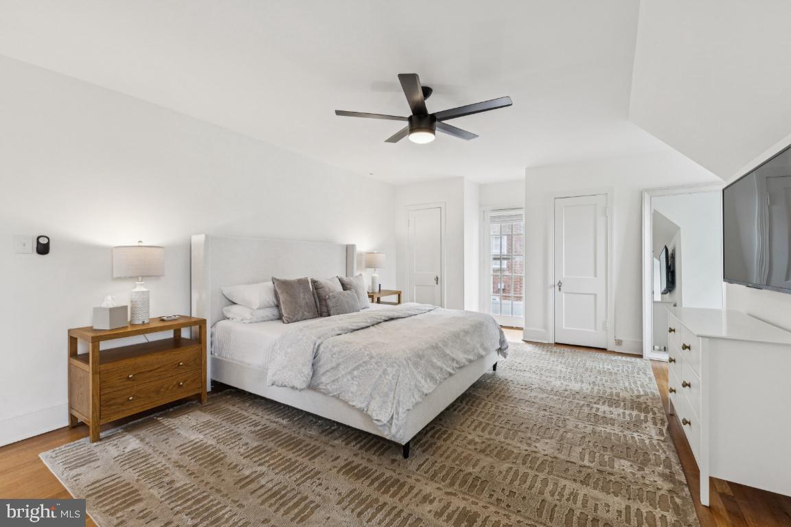 Arlington, Virginia, 22203, United States, 3 Bedrooms Bedrooms, ,3 BathroomsBathrooms,Residential,Active,2007962