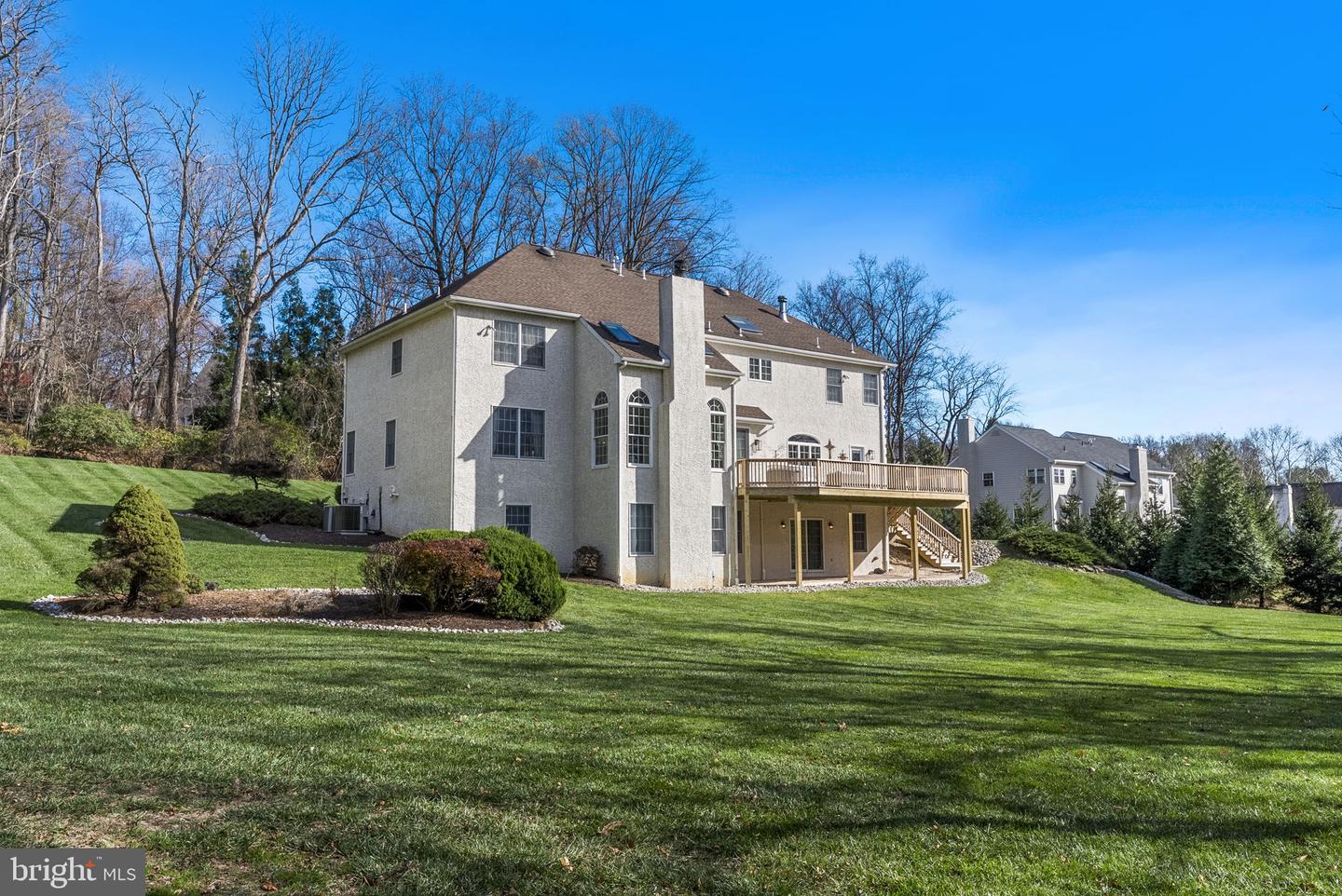 West Chester, Pennsylvania, 19382, United States, 5 Bedrooms Bedrooms, ,4 BathroomsBathrooms,Residential,Contingent,2007155