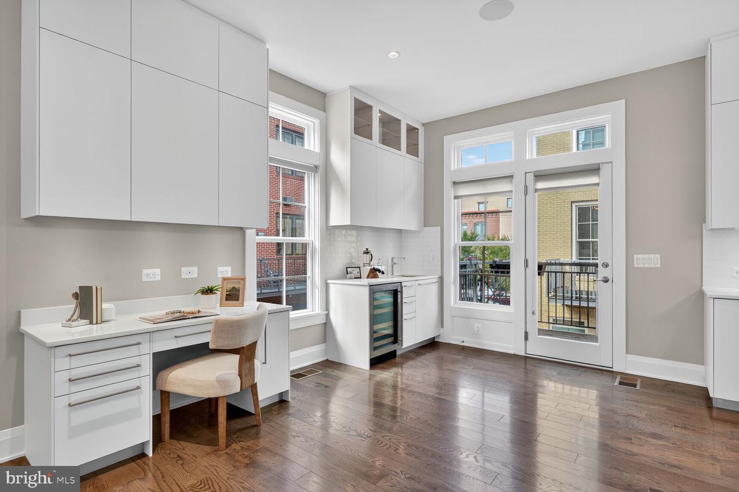 Alexandria, Virginia, 22314, United States, 4 Bedrooms Bedrooms, ,5 BathroomsBathrooms,Residential,Active,1959984