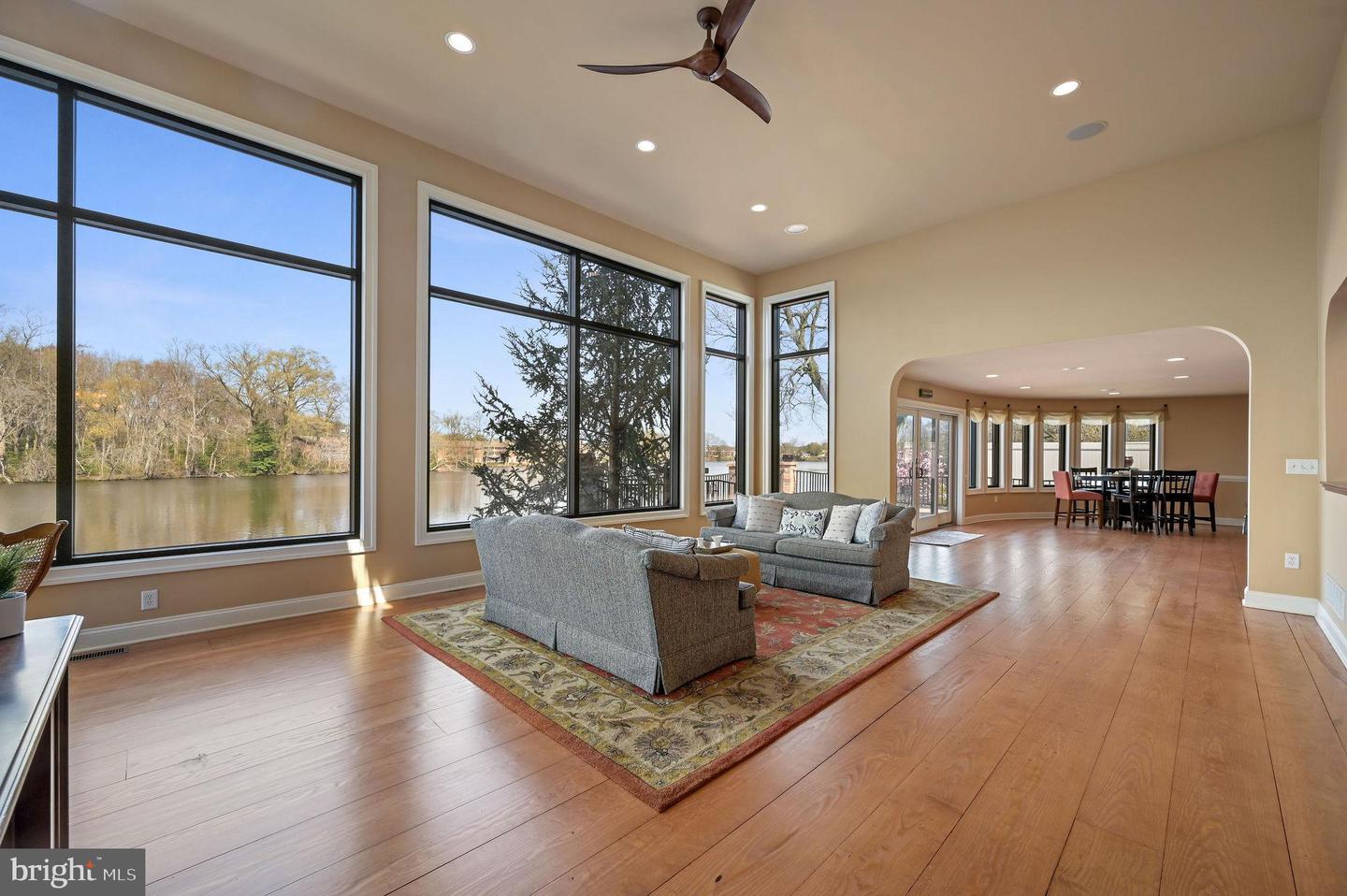 Dover, Delaware, 19901, United States, 3 Bedrooms Bedrooms, ,4 BathroomsBathrooms,Residential,Active,2033999