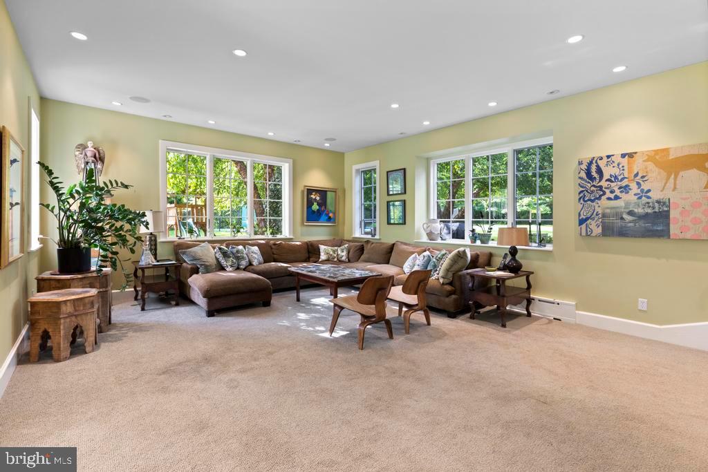 Rydal, Pennsylvania, 19046, United States, 5 Bedrooms Bedrooms, ,5 BathroomsBathrooms,Residential,Active,1953275