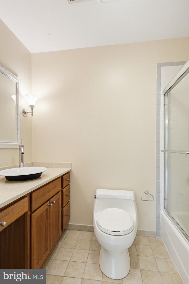 Ellicott City, Maryland, 21042, United States, 5 Bedrooms Bedrooms, ,5 BathroomsBathrooms,Residential,Active,2043423