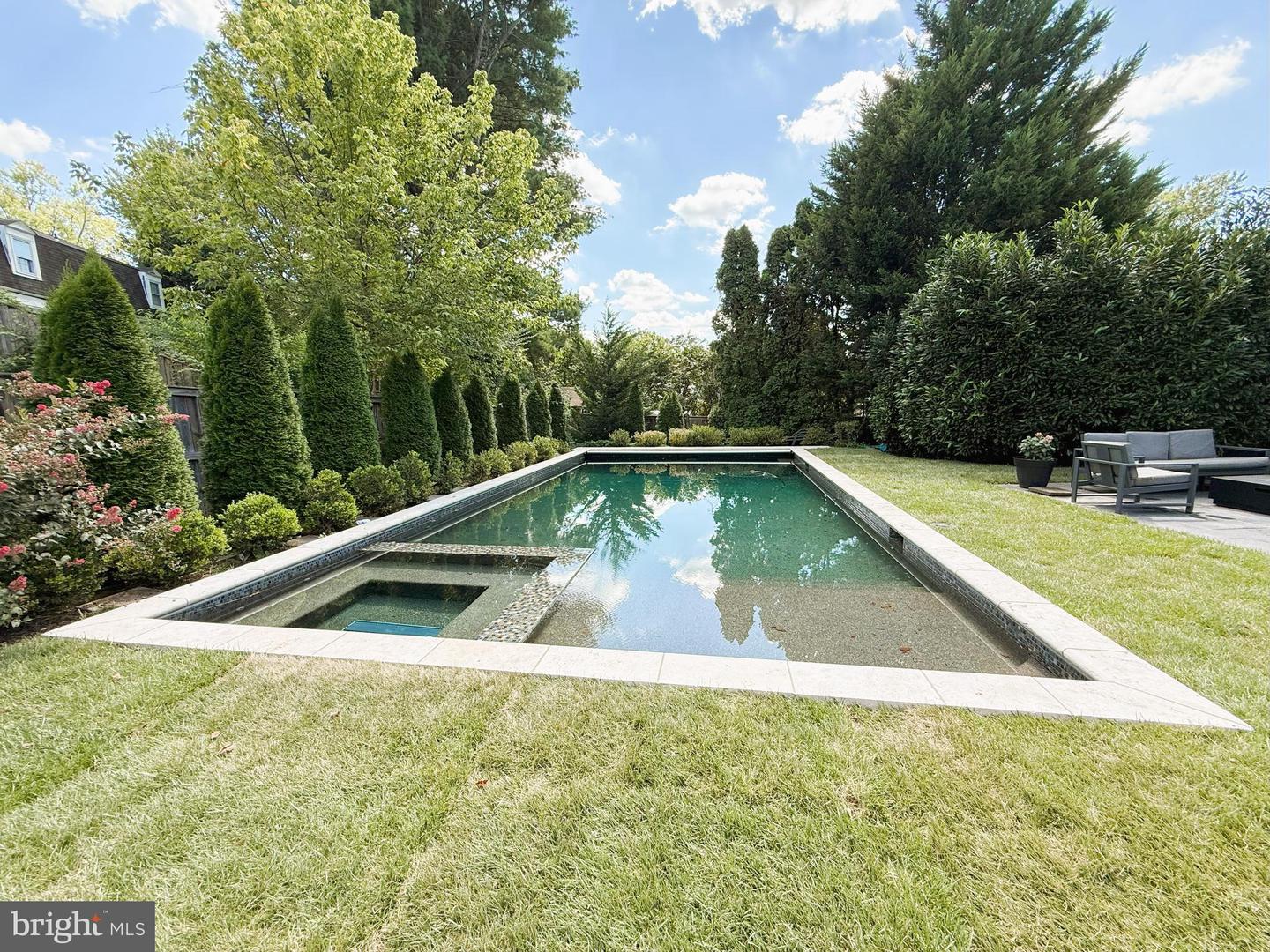 Potomac, Maryland, 20854, United States, 5 Bedrooms Bedrooms, ,4 BathroomsBathrooms,Residential,Active,1943828