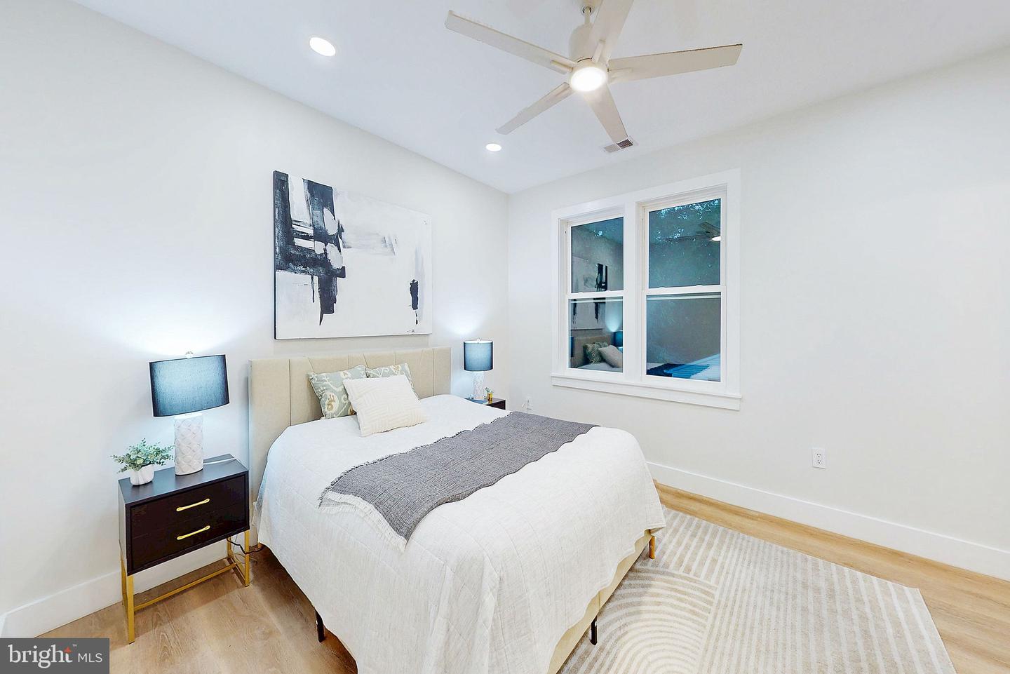 Washington, District Of Columbia, 20018, United States, 6 Bedrooms Bedrooms, ,5 BathroomsBathrooms,Residential,Active,2001347