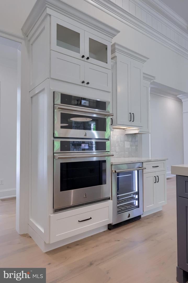 Lititz, Pennsylvania, 17543, United States, 4 Bedrooms Bedrooms, ,5 BathroomsBathrooms,Residential,Active,1913049