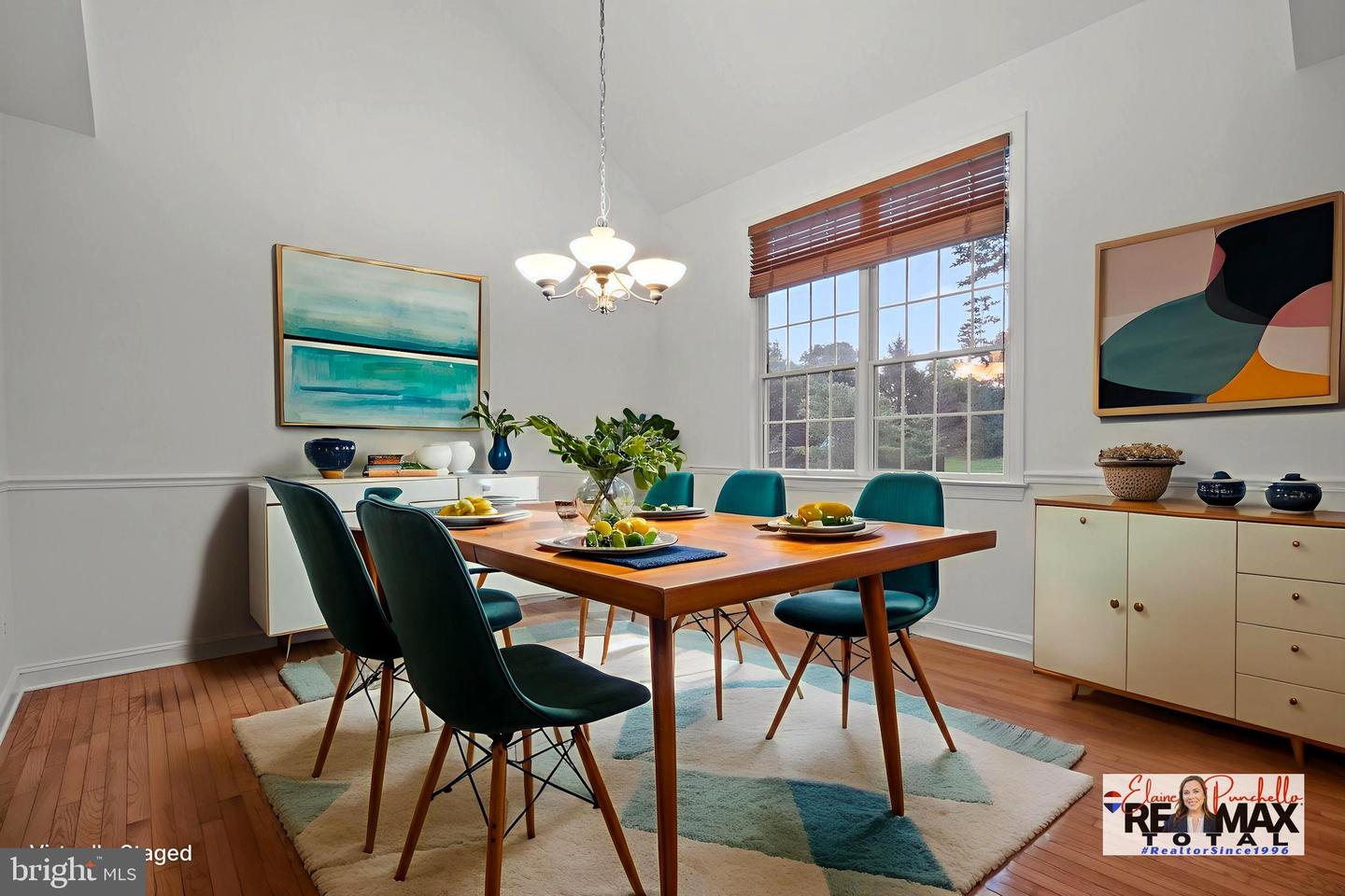 Newtown, Pennsylvania, 18940, United States, 5 Bedrooms Bedrooms, ,4 BathroomsBathrooms,Residential,Active,1905347