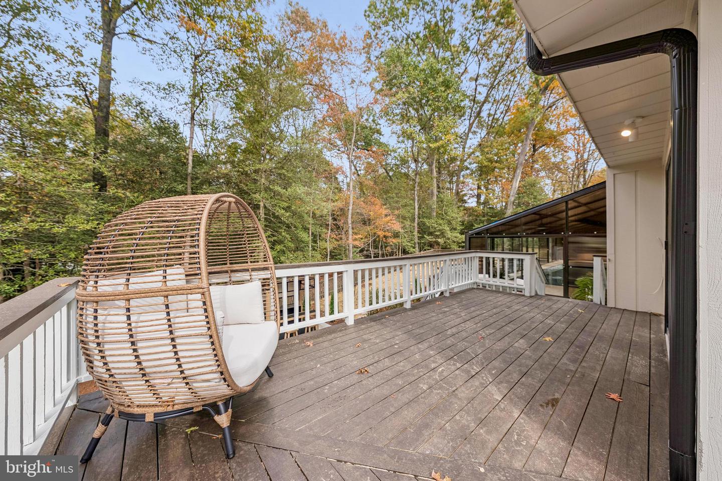 Oakton, Virginia, 22124, United States, 4 Bedrooms Bedrooms, ,4 BathroomsBathrooms,Residential,Active,1971783