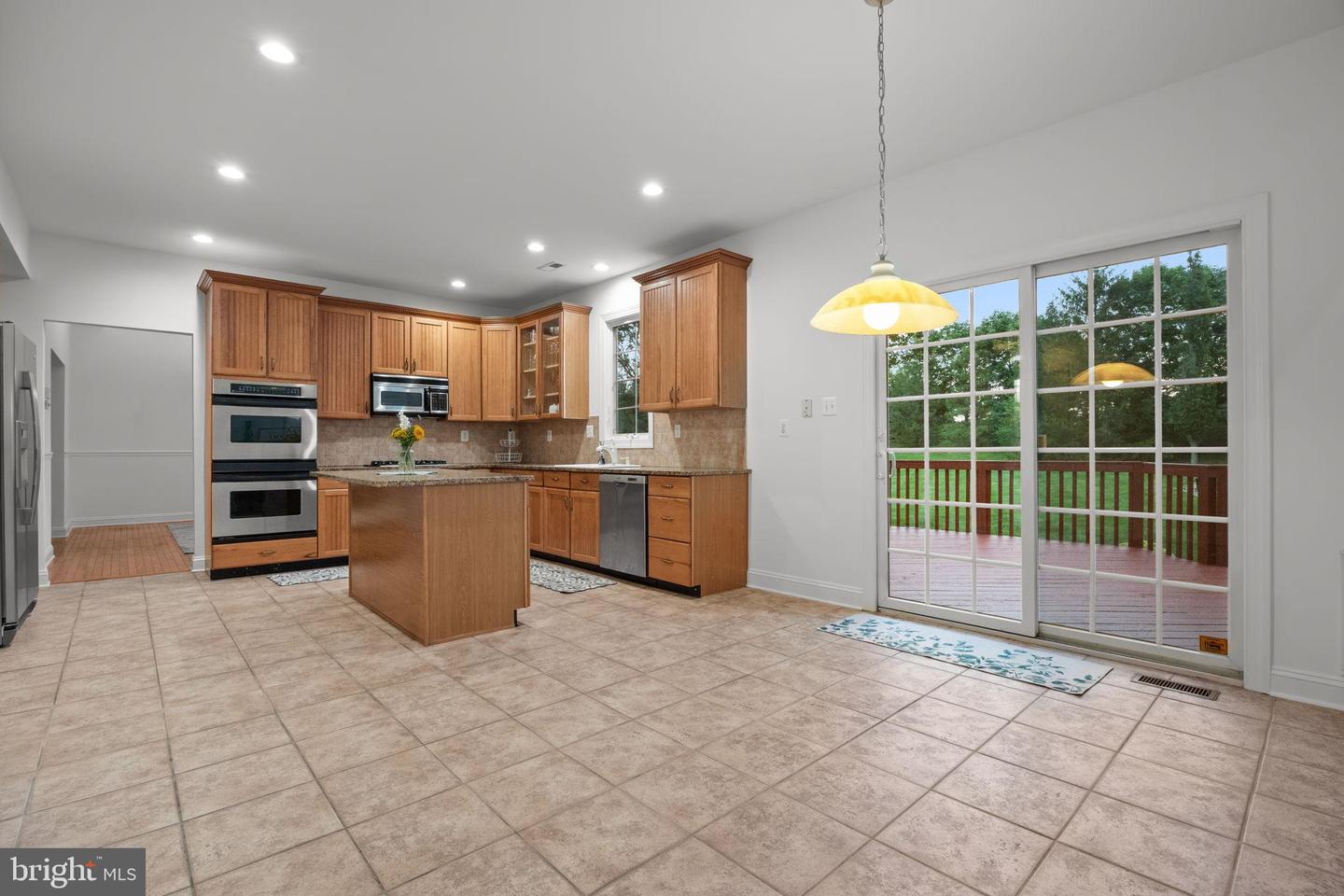 Newtown, Pennsylvania, 18940, United States, 5 Bedrooms Bedrooms, ,4 BathroomsBathrooms,Residential,Active,1905347