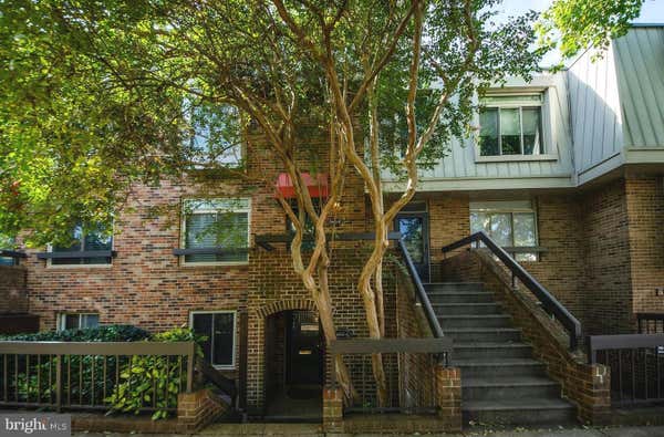 1655 S HAYES ST APT B, ARLINGTON, VA 22202 - Image 1