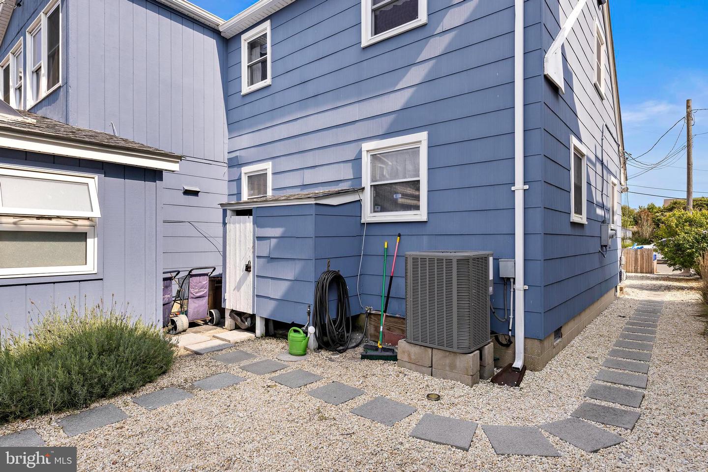 Surf City, New Jersey, 08008, United States, 4 Bedrooms Bedrooms, ,2 BathroomsBathrooms,Residential,Active,1941334