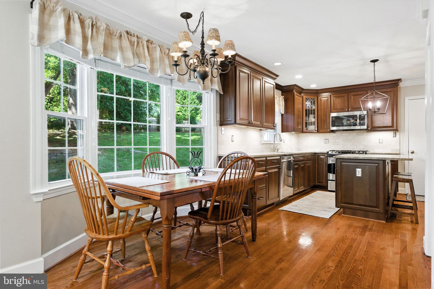 Annandale, Virginia, 22003, United States, 4 Bedrooms Bedrooms, ,4 BathroomsBathrooms,Residential,Active,1900183