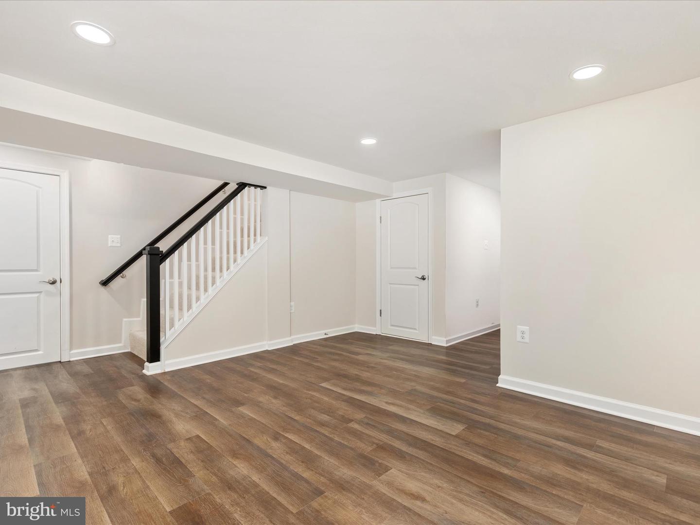 Arlington, Virginia, 22205, United States, 4 Bedrooms Bedrooms, ,4 BathroomsBathrooms,Residential,Active,1936390