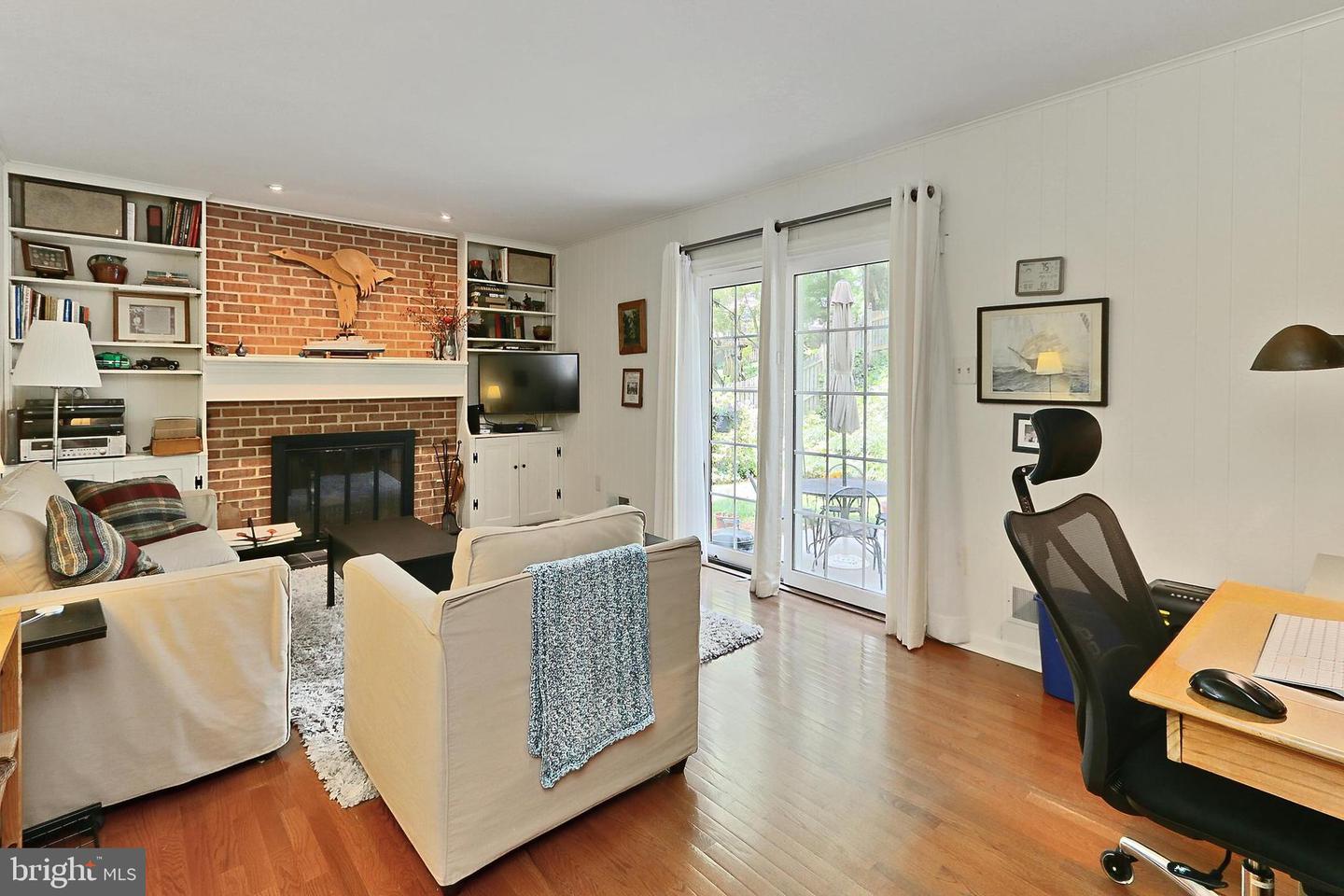 Fairfax, Virginia, 22032, United States, 4 Bedrooms Bedrooms, ,3 BathroomsBathrooms,Residential,Active,1810450