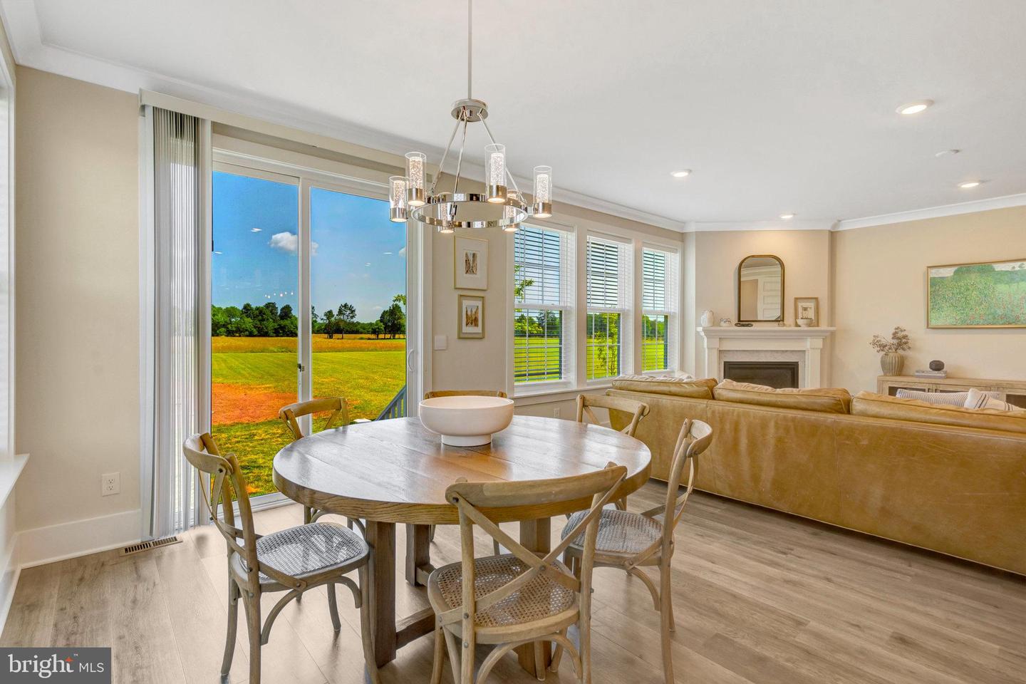 Nokesville, Virginia, 20181, United States, 5 Bedrooms Bedrooms, ,4 BathroomsBathrooms,Residential,Active,1922292