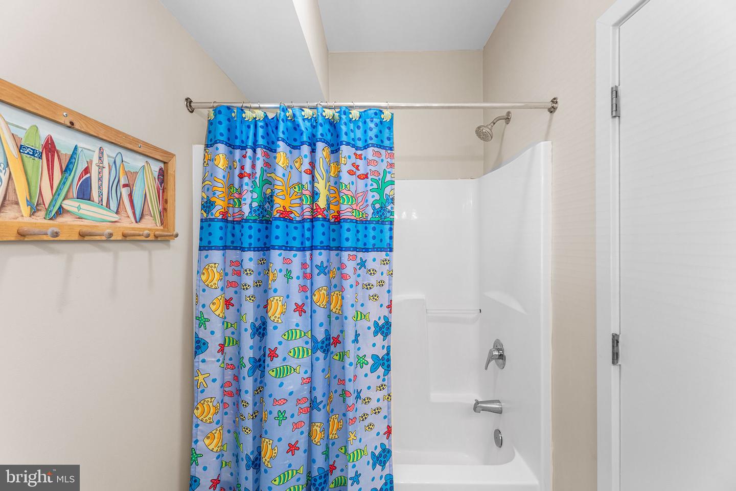 Fenwick Island, Delaware, 19944, United States, 6 Bedrooms Bedrooms, ,6 BathroomsBathrooms,Residential,Active,1973374