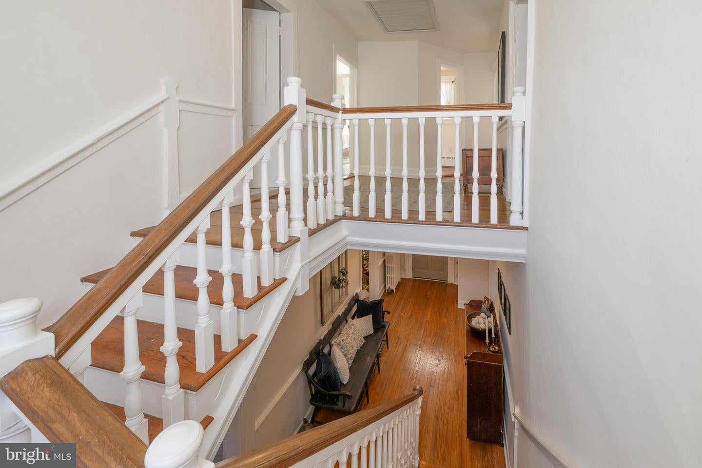 Long Valley, New Jersey, 07853, United States, 4 Bedrooms Bedrooms, ,4 BathroomsBathrooms,Residential,Active,1968372