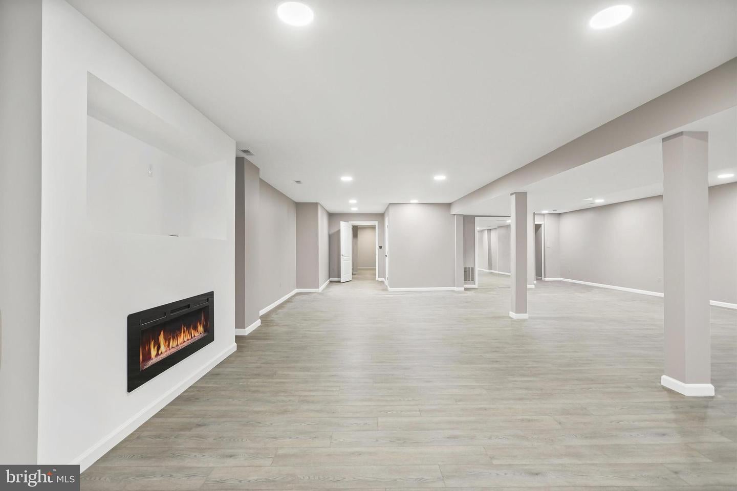 Cockeysville, Maryland, 21030, United States, 7 Bedrooms Bedrooms, ,6 BathroomsBathrooms,Residential,Active,1863326