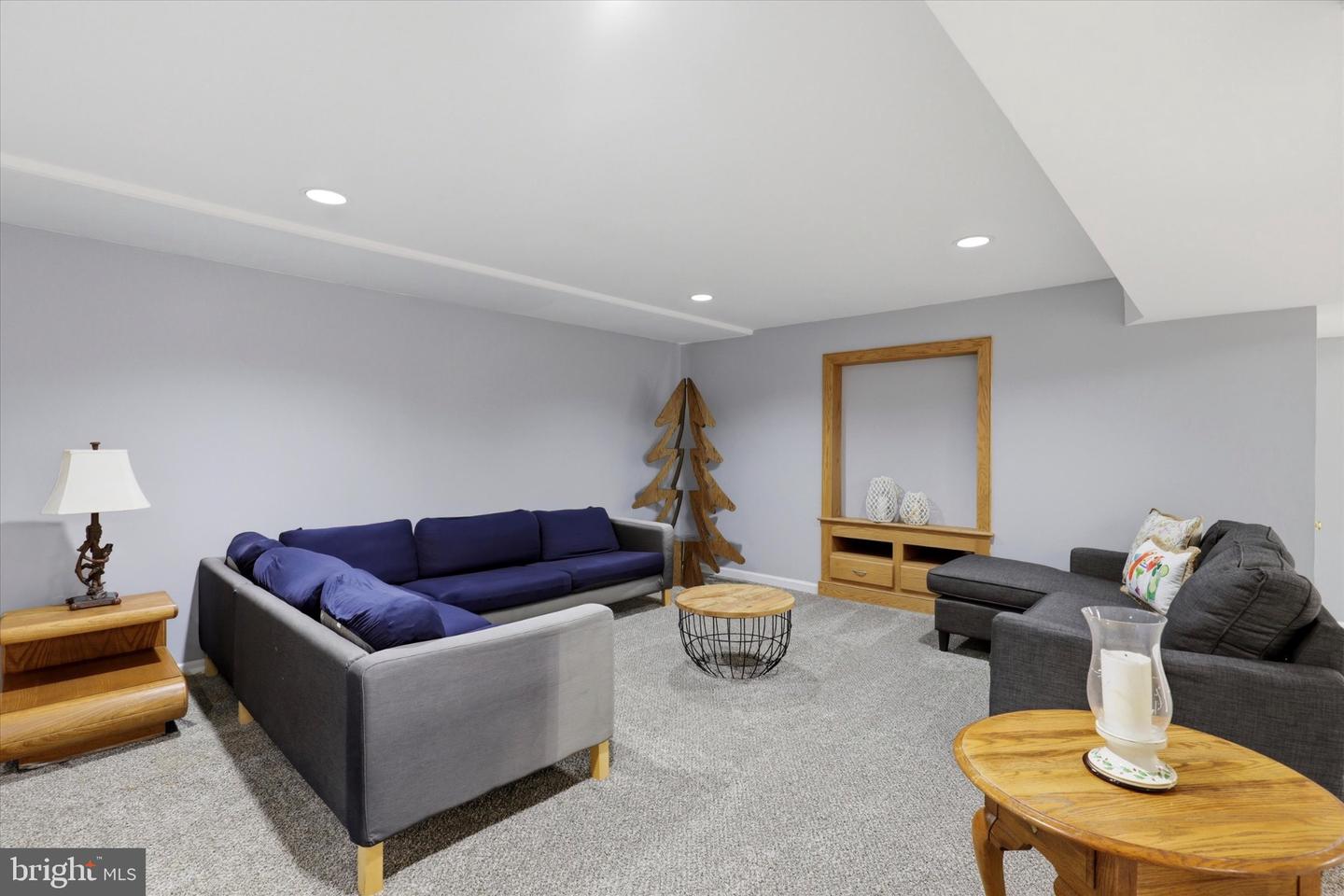 Ivyland, Pennsylvania, 18974, United States, 5 Bedrooms Bedrooms, ,4 BathroomsBathrooms,Residential,Active,2037544