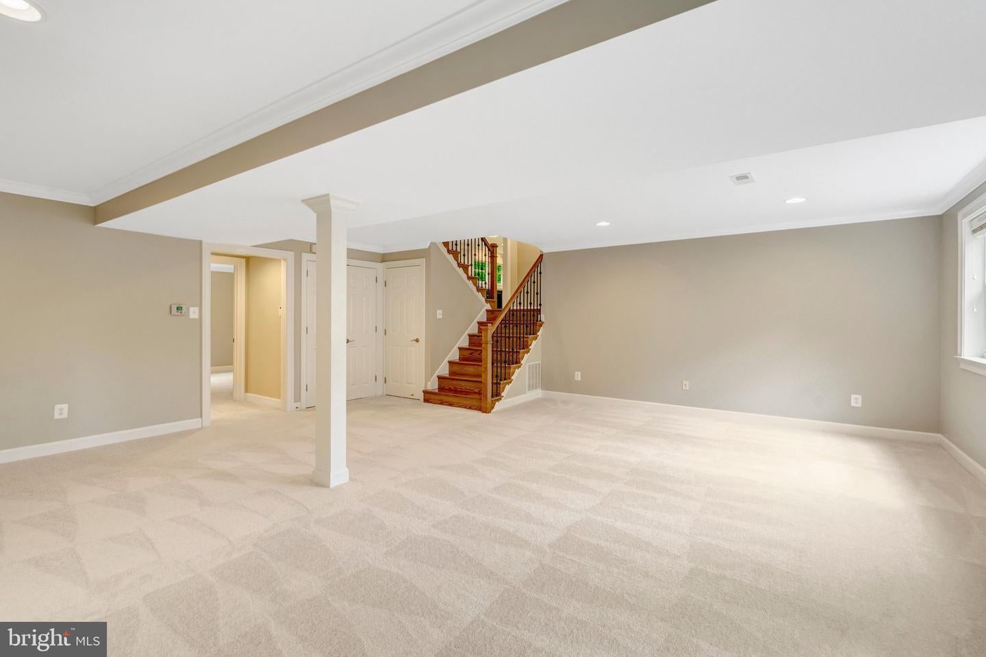 Fairfax, Virginia, 22030, United States, 4 Bedrooms Bedrooms, ,3 BathroomsBathrooms,Residential,Active,2045005