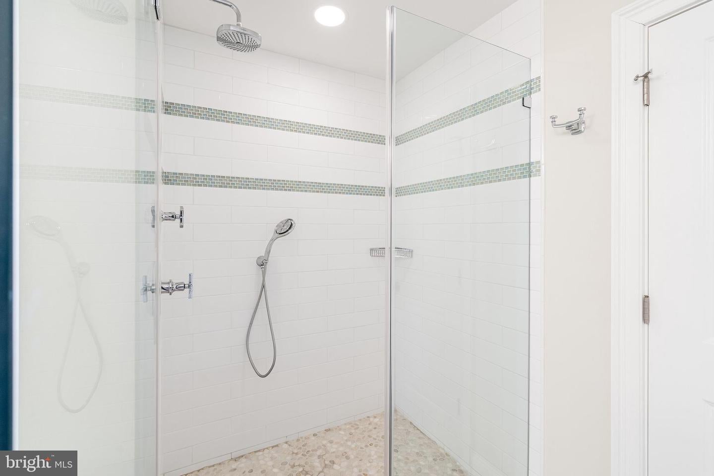 Point Pleasant Beach, New Jersey, 08742, United States, 4 Bedrooms Bedrooms, ,3 BathroomsBathrooms,Residential,Active,1942350