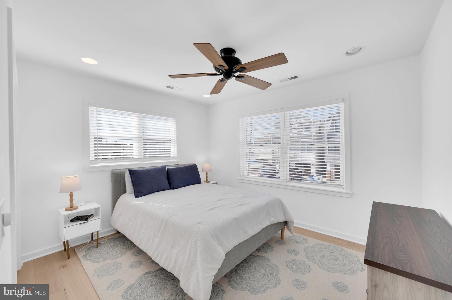 Long Beach Township, New Jersey, 08008, United States, 5 Bedrooms Bedrooms, ,4 BathroomsBathrooms,Residential,Active,2052015