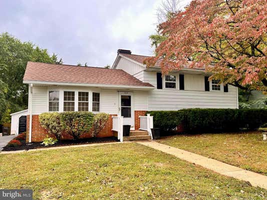 105 CENTER LN, READING, PA 19606 - Image 1