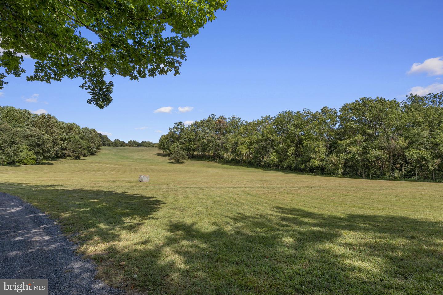 Boyds, Maryland, 20841, United States, 4 Bedrooms Bedrooms, ,4 BathroomsBathrooms,Residential,Active,1936102