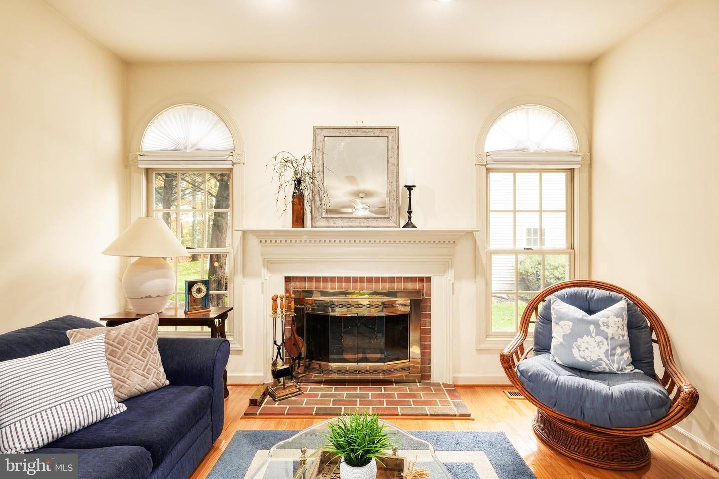 Fairfax Station, Virginia, 22039, United States, 4 Bedrooms Bedrooms, ,4 BathroomsBathrooms,Residential,Active,1988427