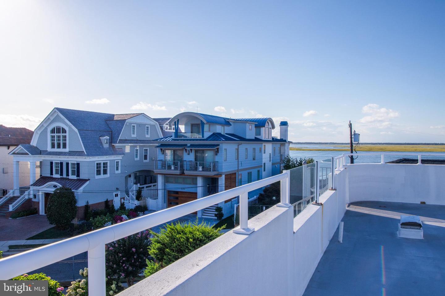 Longport, New Jersey, 08403, United States, 3 Bedrooms Bedrooms, ,2 BathroomsBathrooms,Residential,Active,1936141