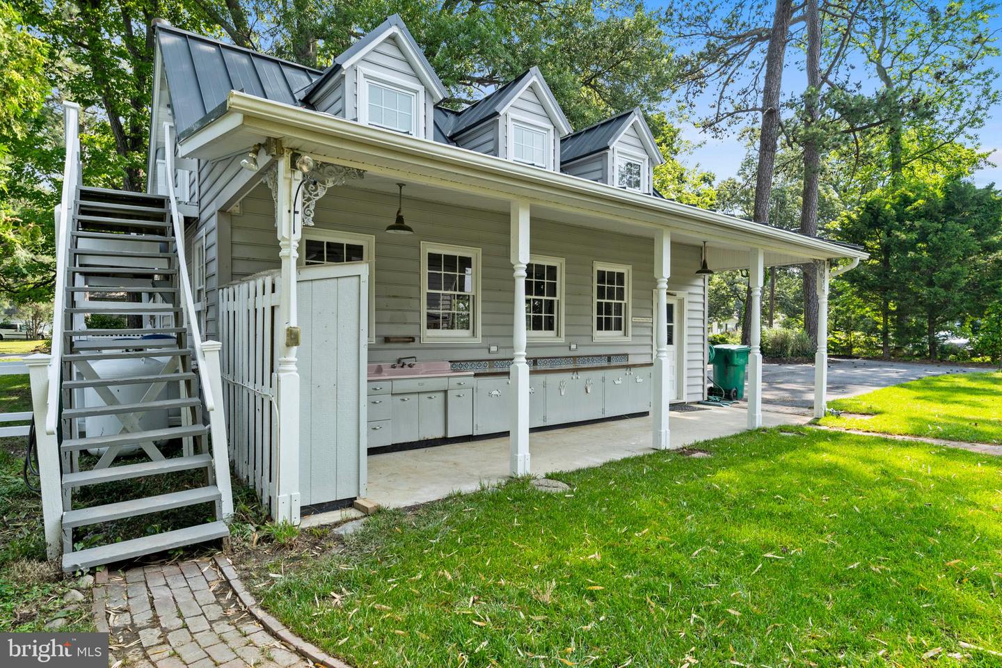 Cobb Island, Maryland, 20625, United States, 6 Bedrooms Bedrooms, ,6 BathroomsBathrooms,Residential,Contingent,1849506