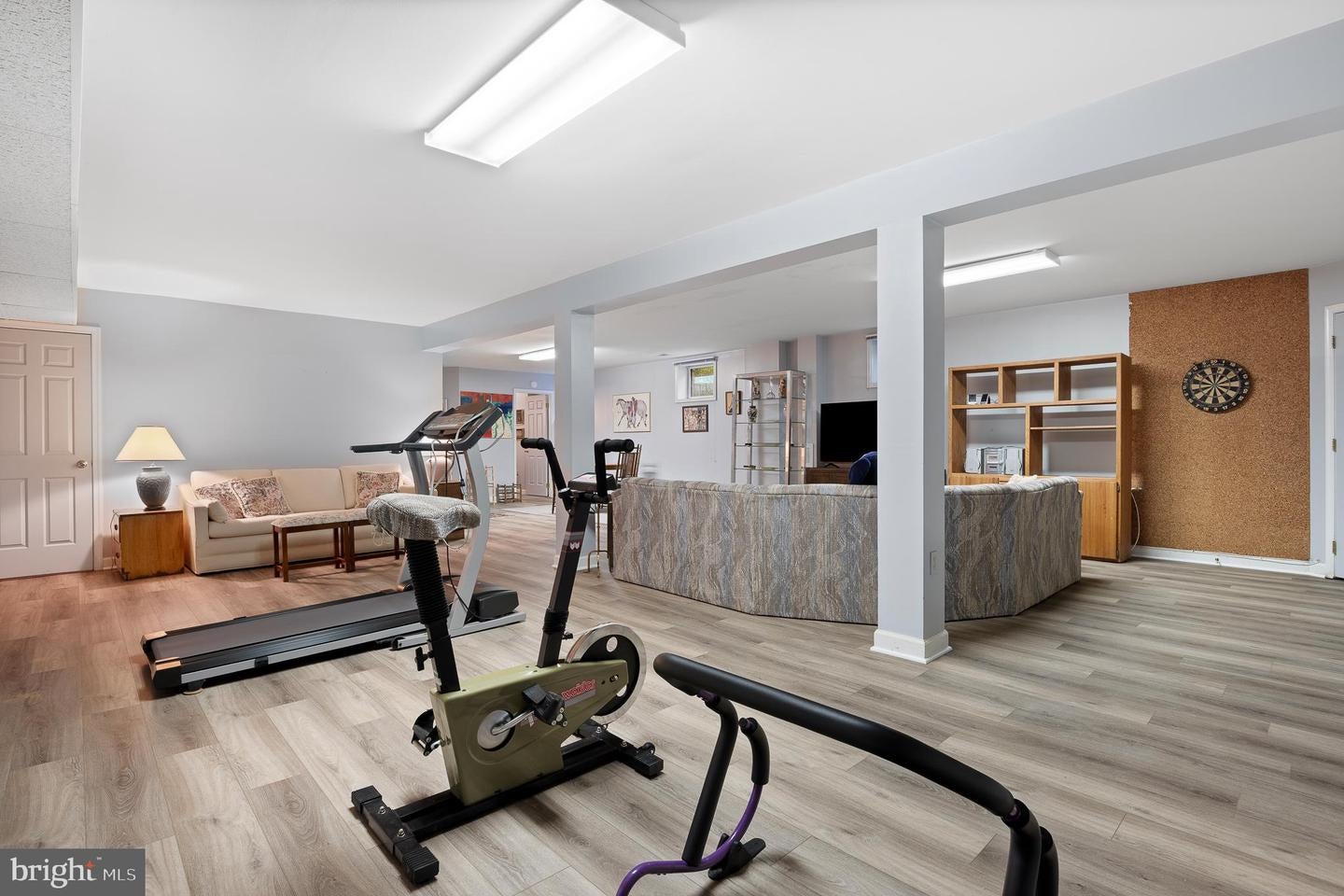 Potomac, Maryland, 20854, United States, 5 Bedrooms Bedrooms, ,6 BathroomsBathrooms,Residential,Active,1988488