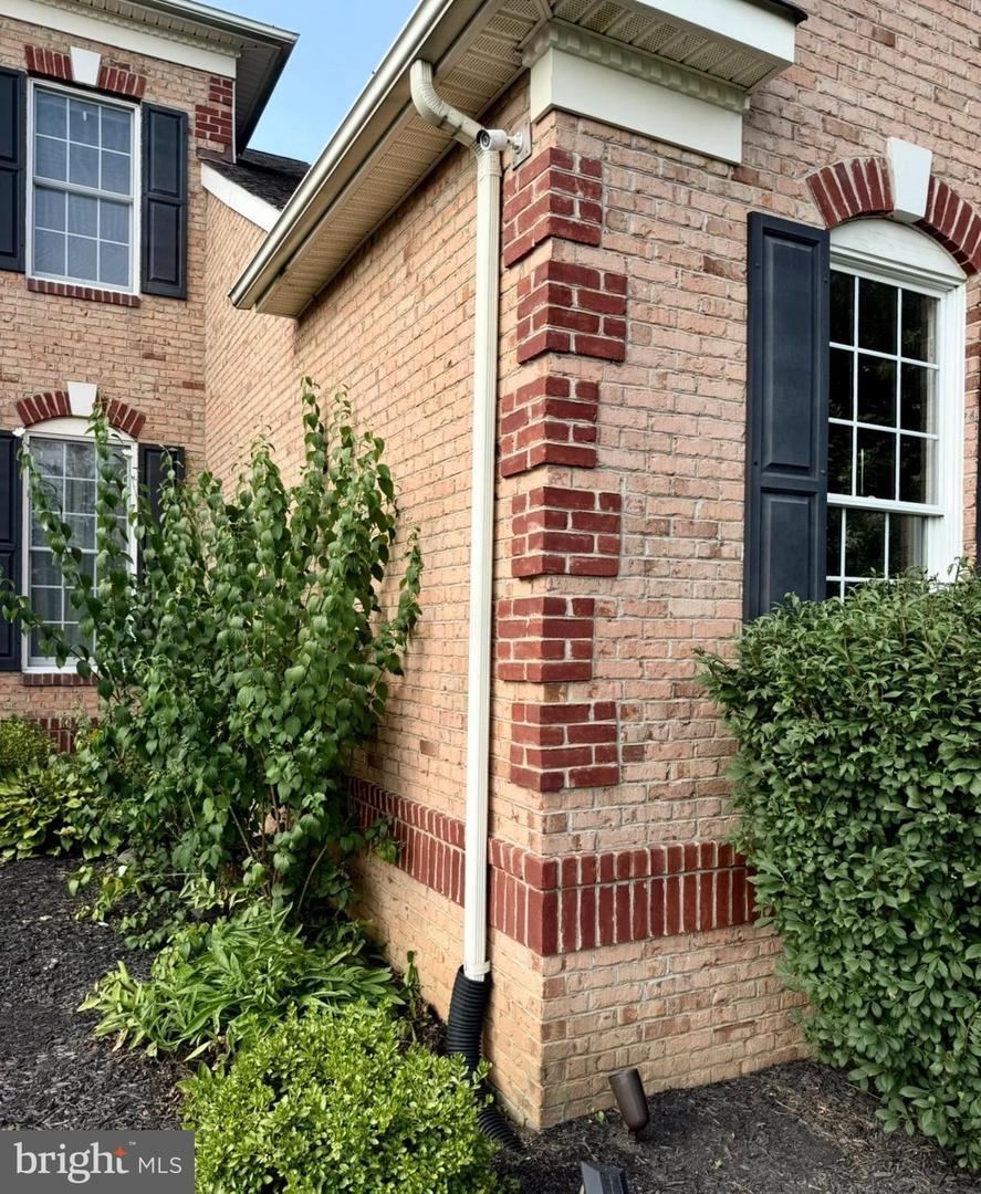 Leesburg, Virginia, 20175, United States, 4 Bedrooms Bedrooms, ,5 BathroomsBathrooms,Residential,Active,1894598