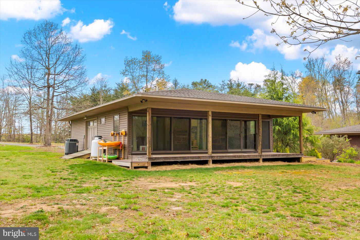 Rhoadesville, Virginia, 22542, United States, 3 Bedrooms Bedrooms, ,3 BathroomsBathrooms,Residential,Active,1769999