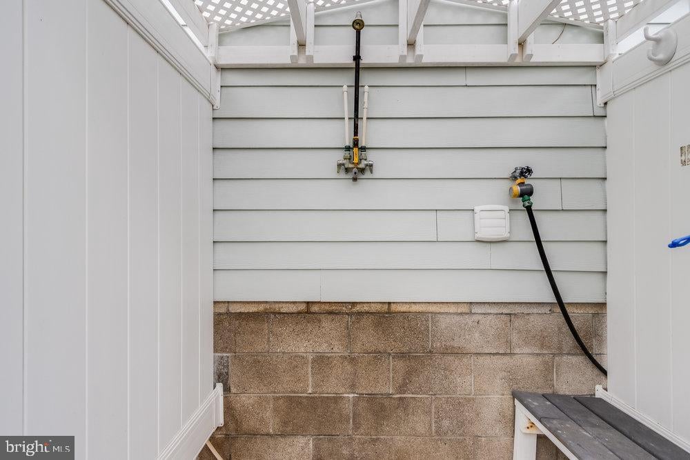 Lewes, Delaware, 19958, United States, 4 Bedrooms Bedrooms, ,3 BathroomsBathrooms,Residential,Active,1710689