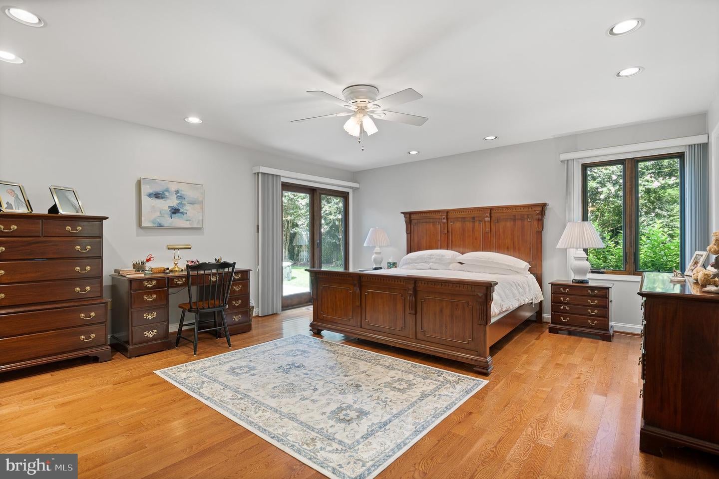 Potomac, Maryland, 20854, United States, 5 Bedrooms Bedrooms, ,6 BathroomsBathrooms,Residential,Active,1988488