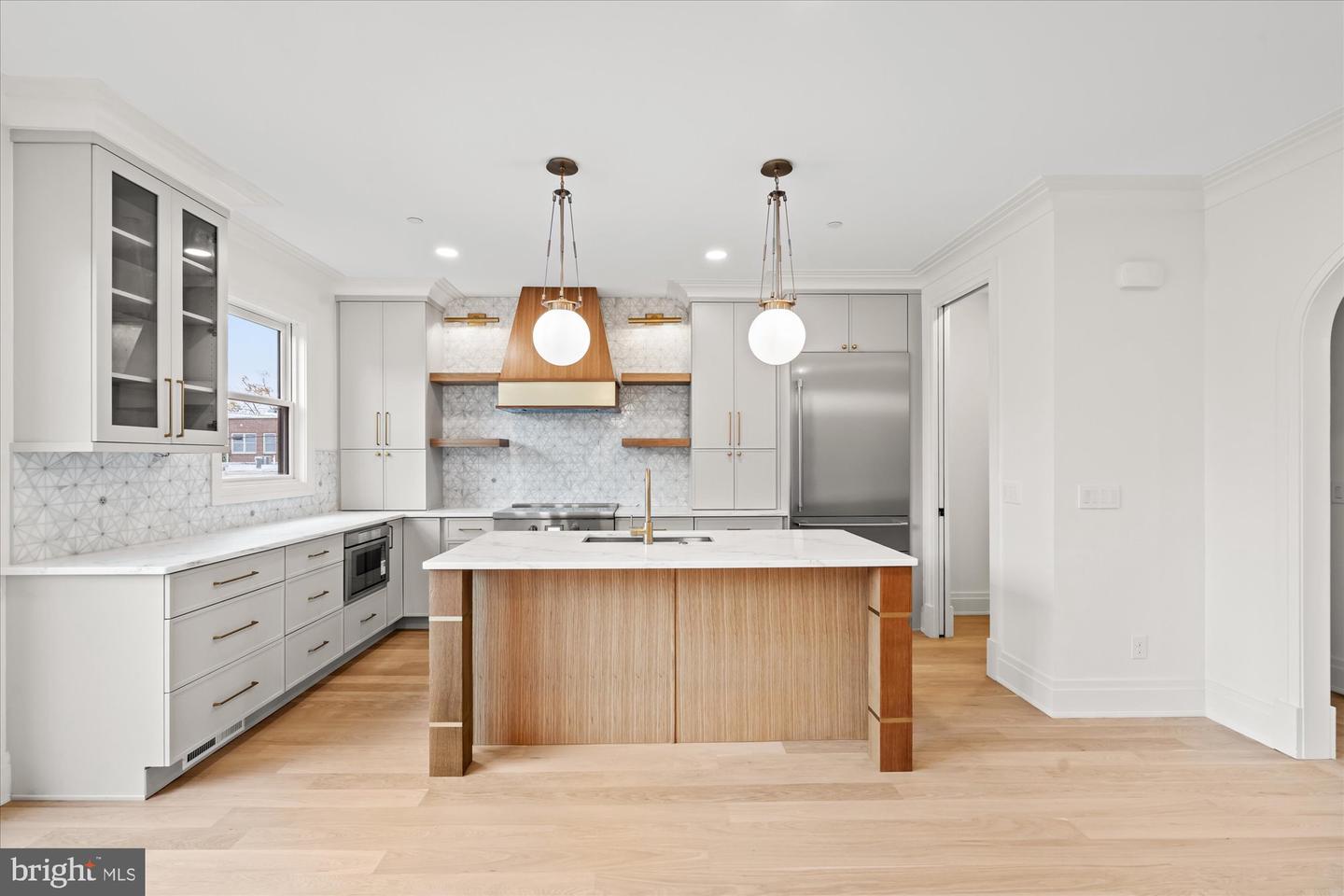 Alexandria, Virginia, 22314, United States, 4 Bedrooms Bedrooms, ,5 BathroomsBathrooms,Residential,Active,1993677