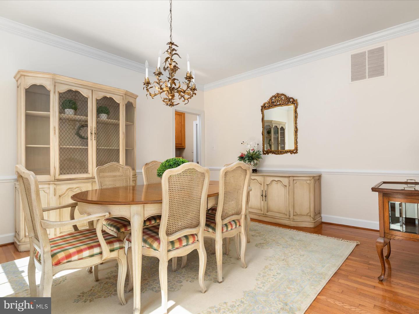 Fairfax Station, Virginia, 22039, United States, 4 Bedrooms Bedrooms, ,4 BathroomsBathrooms,Residential,Active,1905039
