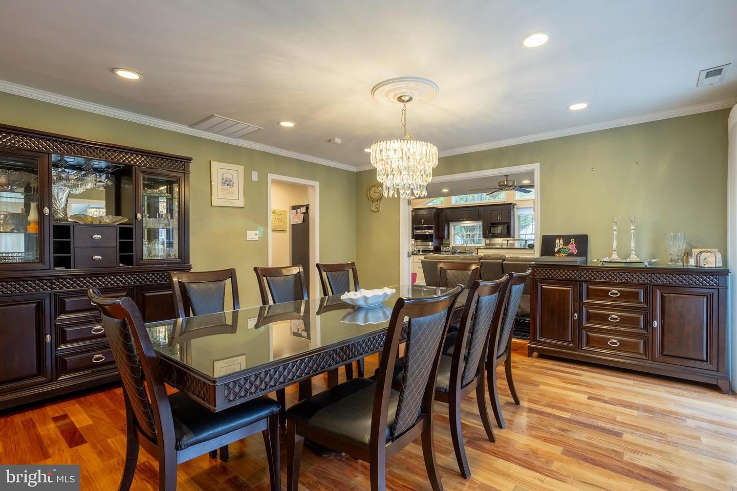 Baltimore, Maryland, 21208, United States, 7 Bedrooms Bedrooms, ,7 BathroomsBathrooms,Residential,Active,2043436