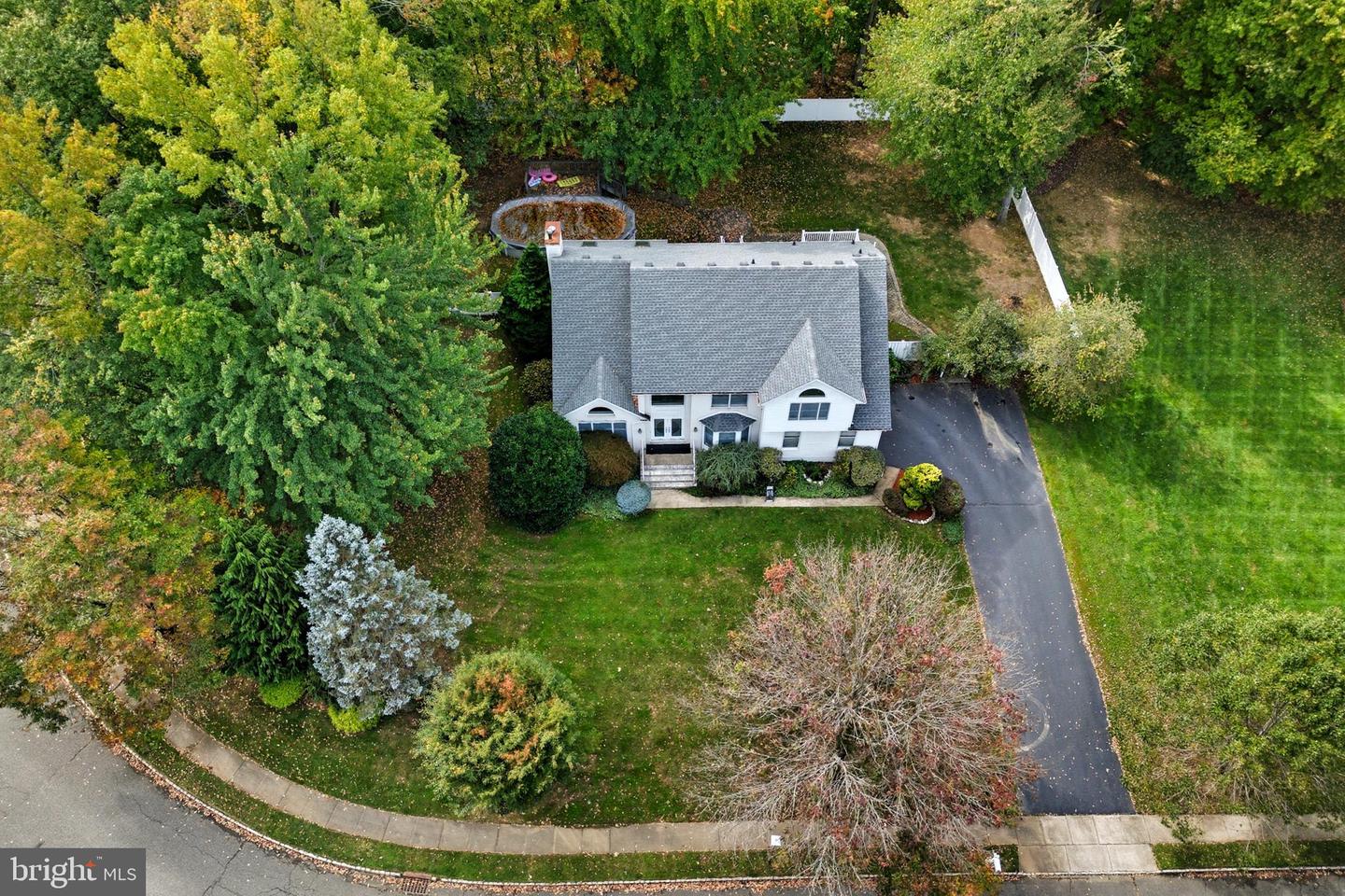 Monroe Township, New Jersey, 08831, United States, 4 Bedrooms Bedrooms, ,3 BathroomsBathrooms,Residential,Active,1962243