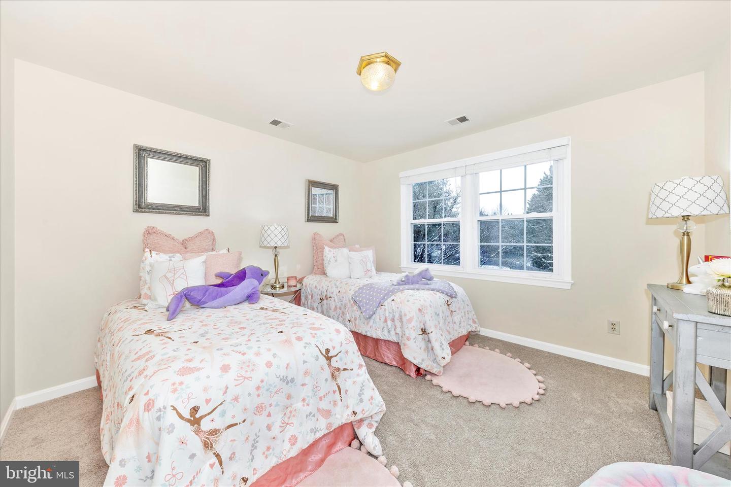 Potomac, Maryland, 20854, United States, 4 Bedrooms Bedrooms, ,5 BathroomsBathrooms,Residential,Active,2002617