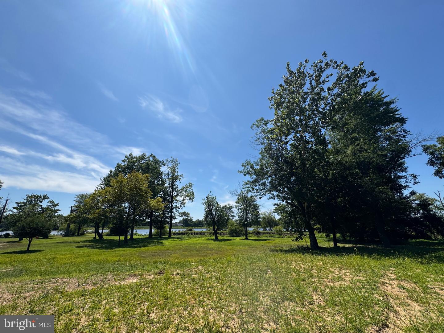 Delanco, New Jersey, 08075, United States, 5 Bedrooms Bedrooms, ,3 BathroomsBathrooms,Residential,Active,1914605