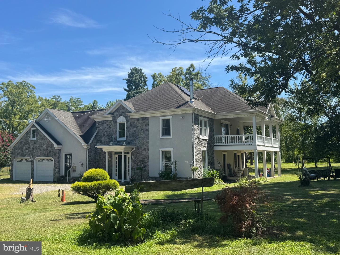 Delanco, New Jersey, 08075, United States, 5 Bedrooms Bedrooms, ,3 BathroomsBathrooms,Residential,Active,1914605