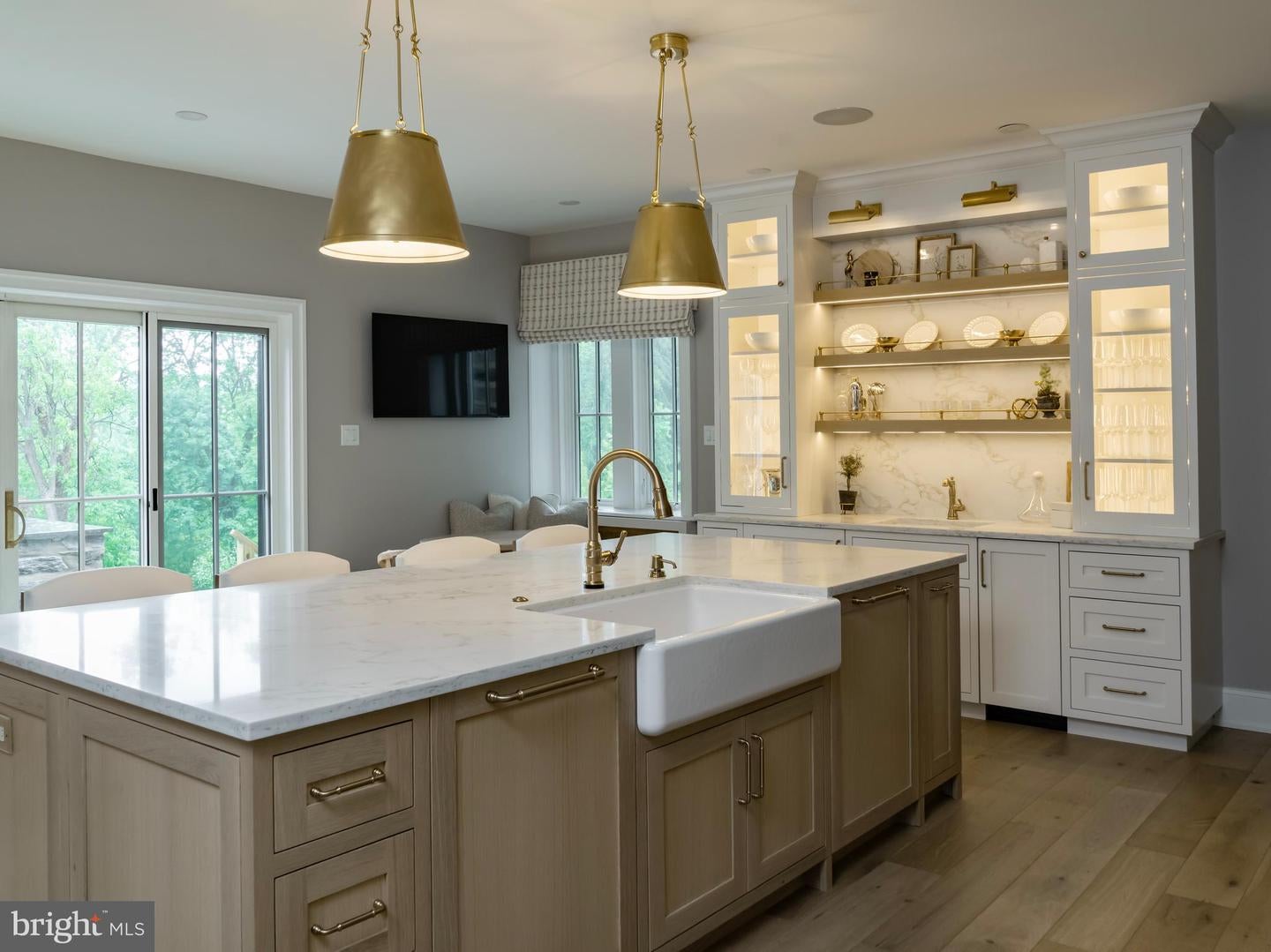 Berwyn, Pennsylvania, 19312, United States, 5 Bedrooms Bedrooms, ,6 BathroomsBathrooms,Residential,Active,1967285