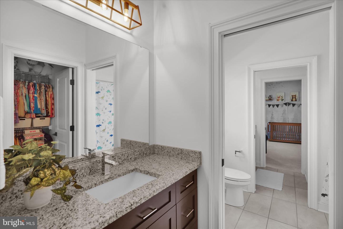 Lititz, Pennsylvania, 17543, United States, 5 Bedrooms Bedrooms, ,6 BathroomsBathrooms,Residential,Active,2045017