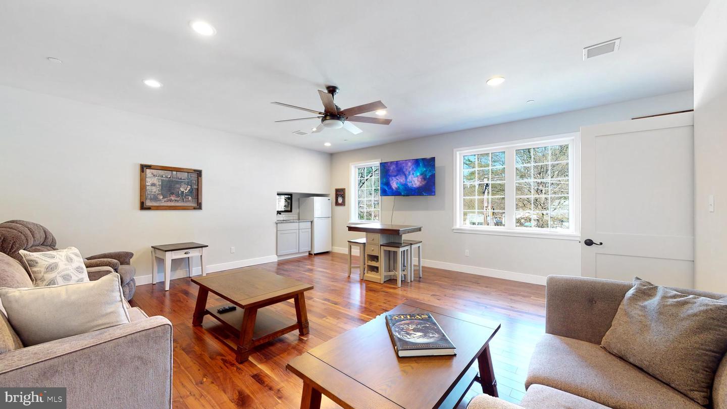 Broomall, Pennsylvania, 19008, United States, 6 Bedrooms Bedrooms, ,8 BathroomsBathrooms,Residential,Active,1738458