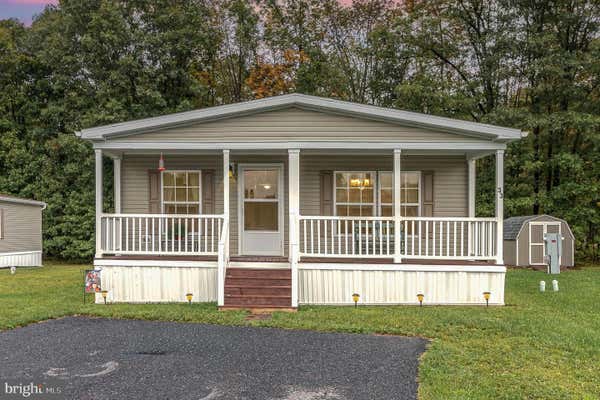 33 MEADOWVIEW DR, NEW BLOOMFIELD, PA 17068 - Image 1