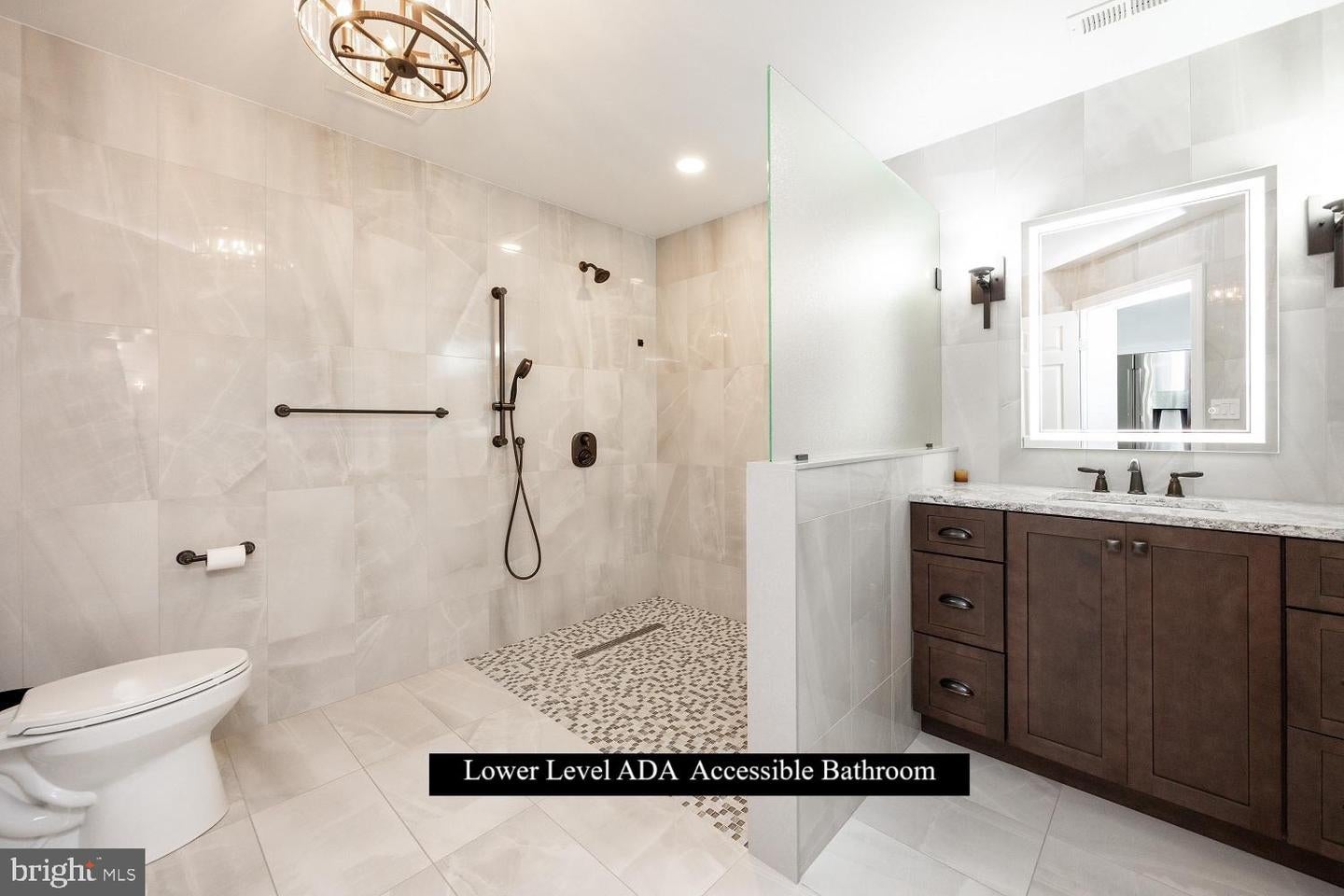 Landenberg, Pennsylvania, 19350, United States, 5 Bedrooms Bedrooms, ,6 BathroomsBathrooms,Residential,Active,1965819