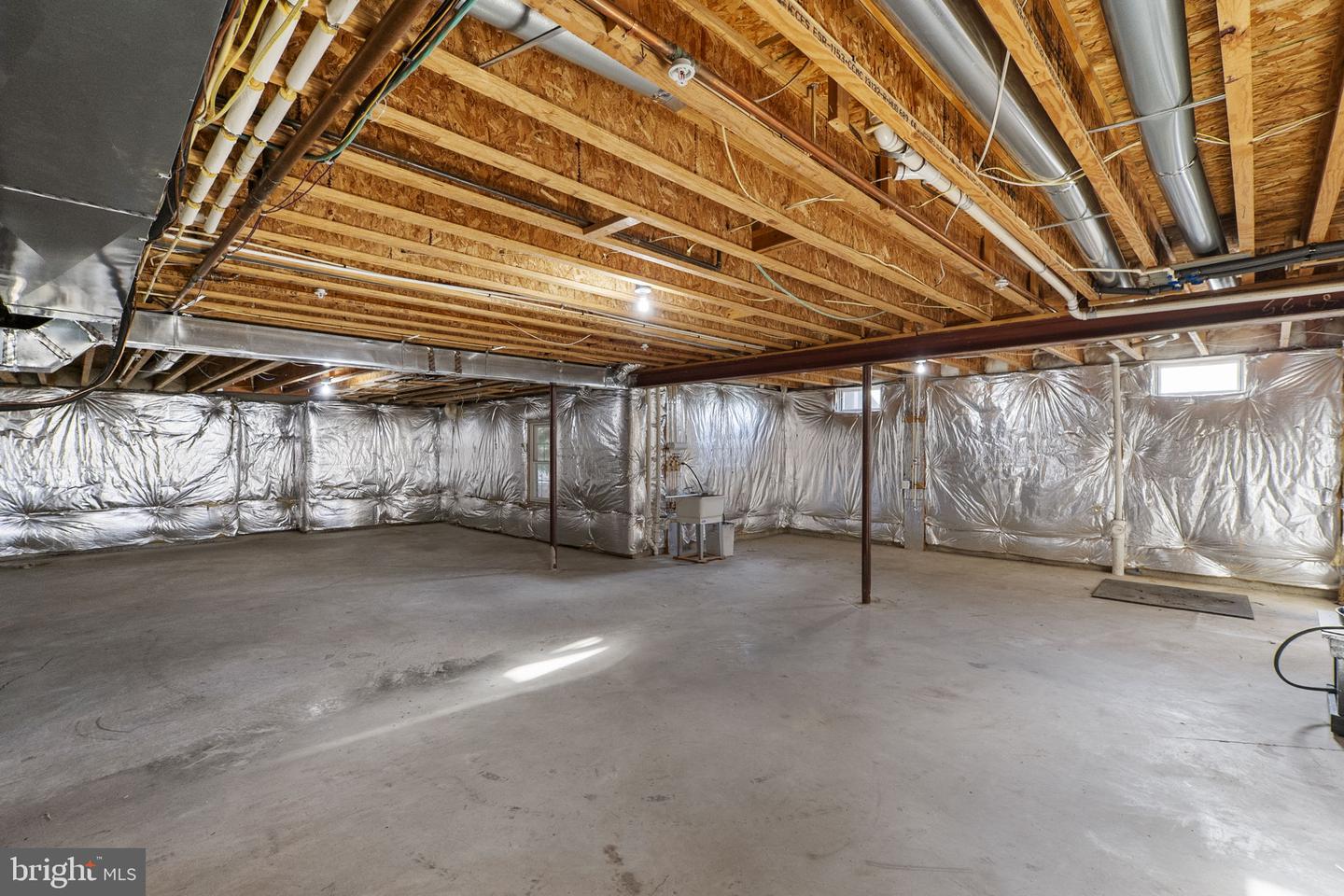 Clarksburg, Maryland, 20871, United States, 5 Bedrooms Bedrooms, ,5 BathroomsBathrooms,Residential,Active,2001354