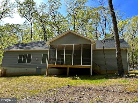 439 CAYUGA TRL, HEDGESVILLE, WV 25427, photo 2 of 33