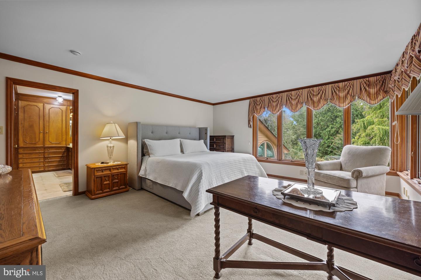 Hammonton, New Jersey, 08037, United States, 5 Bedrooms Bedrooms, ,6 BathroomsBathrooms,Residential,Active,1954441